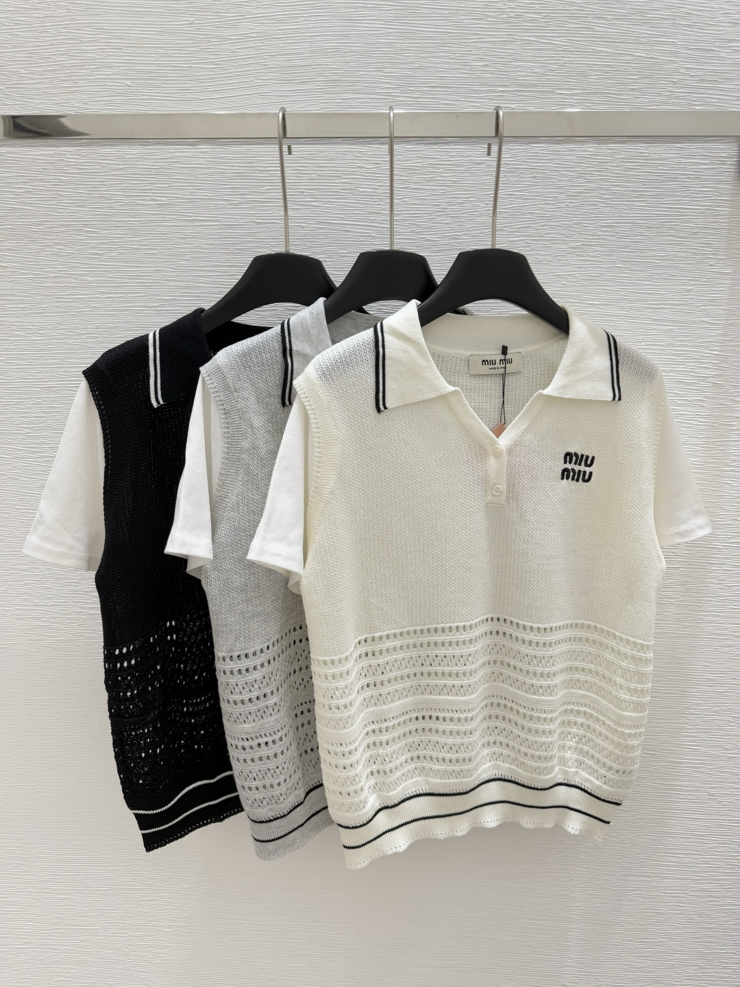 NO:419367,M Home Early Spring New Lapel Fake Two-Piece Knitted Short Sleeve Color White Gray Black Size 36.38.40, T-shirt,alexander wang19860909M家  早春新款 翻领假两件针织短袖 颜色白色 灰色 黑色 尺码36.38.40,,T-shirt,alexander wang,Women's clothing