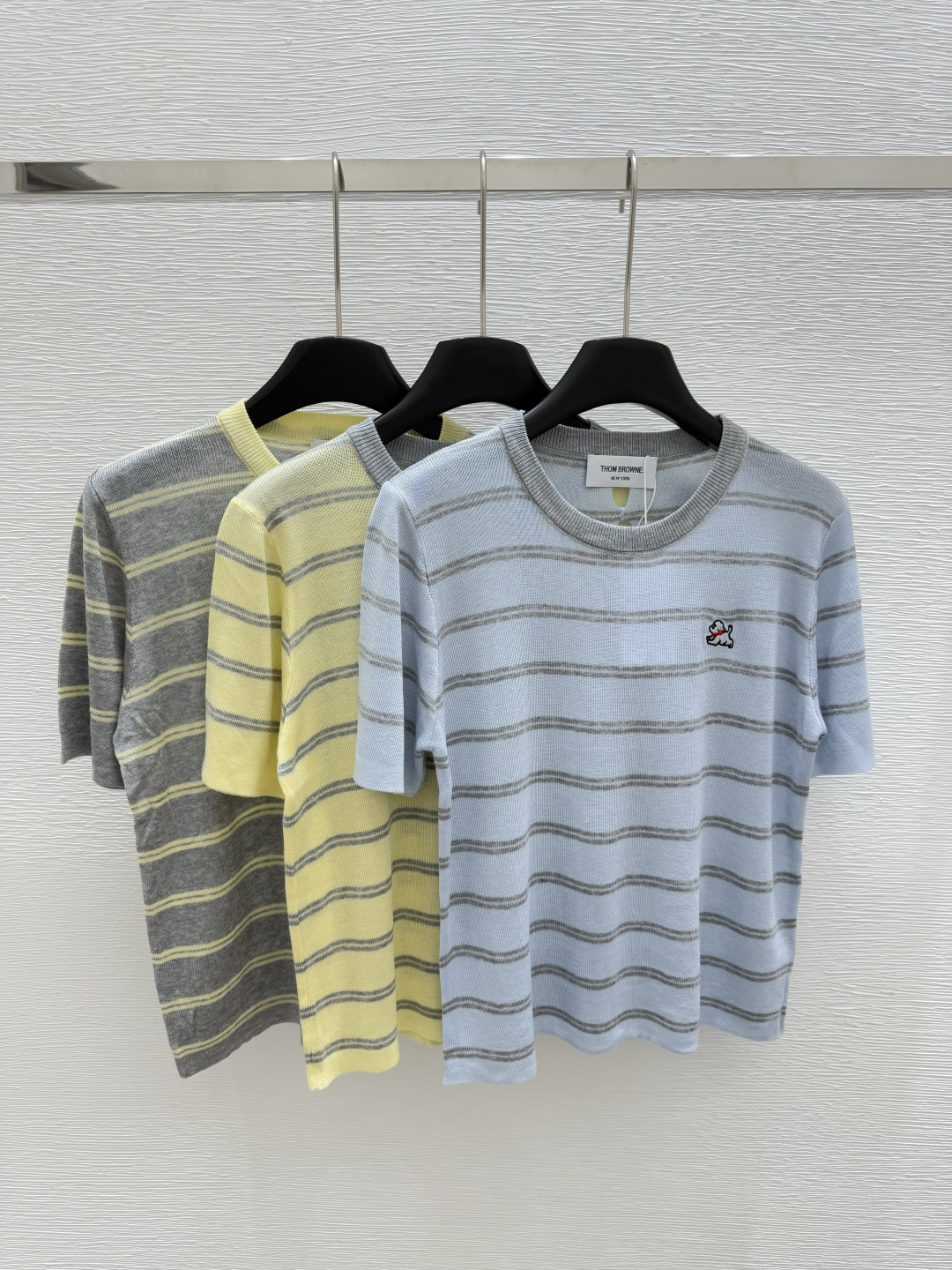 NO:419413,TB Home Early Spring New Style Round Neck Puppy Striped Knitted Short Sleeve Color Blue Yellow Gray Size 36.38.40, T-shirt,alexander wang19860909TB家  早春新款 圆领小狗条纹针织短袖 颜色蓝色 黄色 灰色 尺码36.38.40,,T-shirt,alexander wang,Women's clothing
