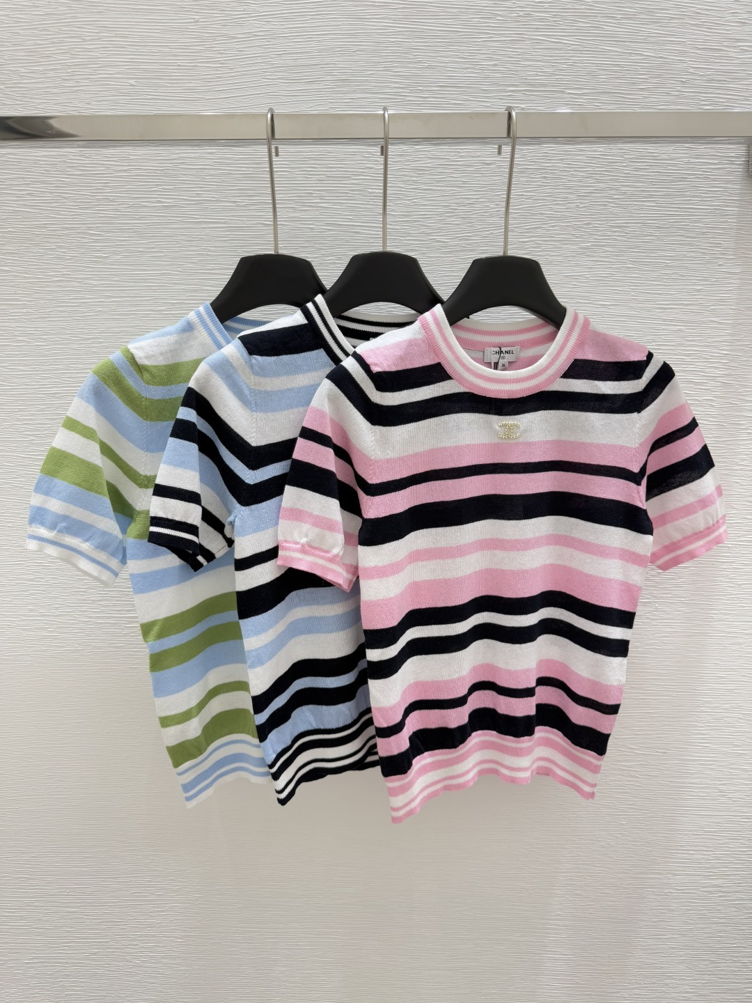 NO:419460,CH Home Early Spring New Style Round-neck Striped Knitted Short Sleeve Color Pink Royal Blue Green Size 36.38.40, T-shirt,alexander wang19860909CH家  早春新款 圆领条纹针织短袖 颜色粉色 宝蓝色 绿色 尺码36.38.40,,T-shirt,alexander wang,Women's clothing