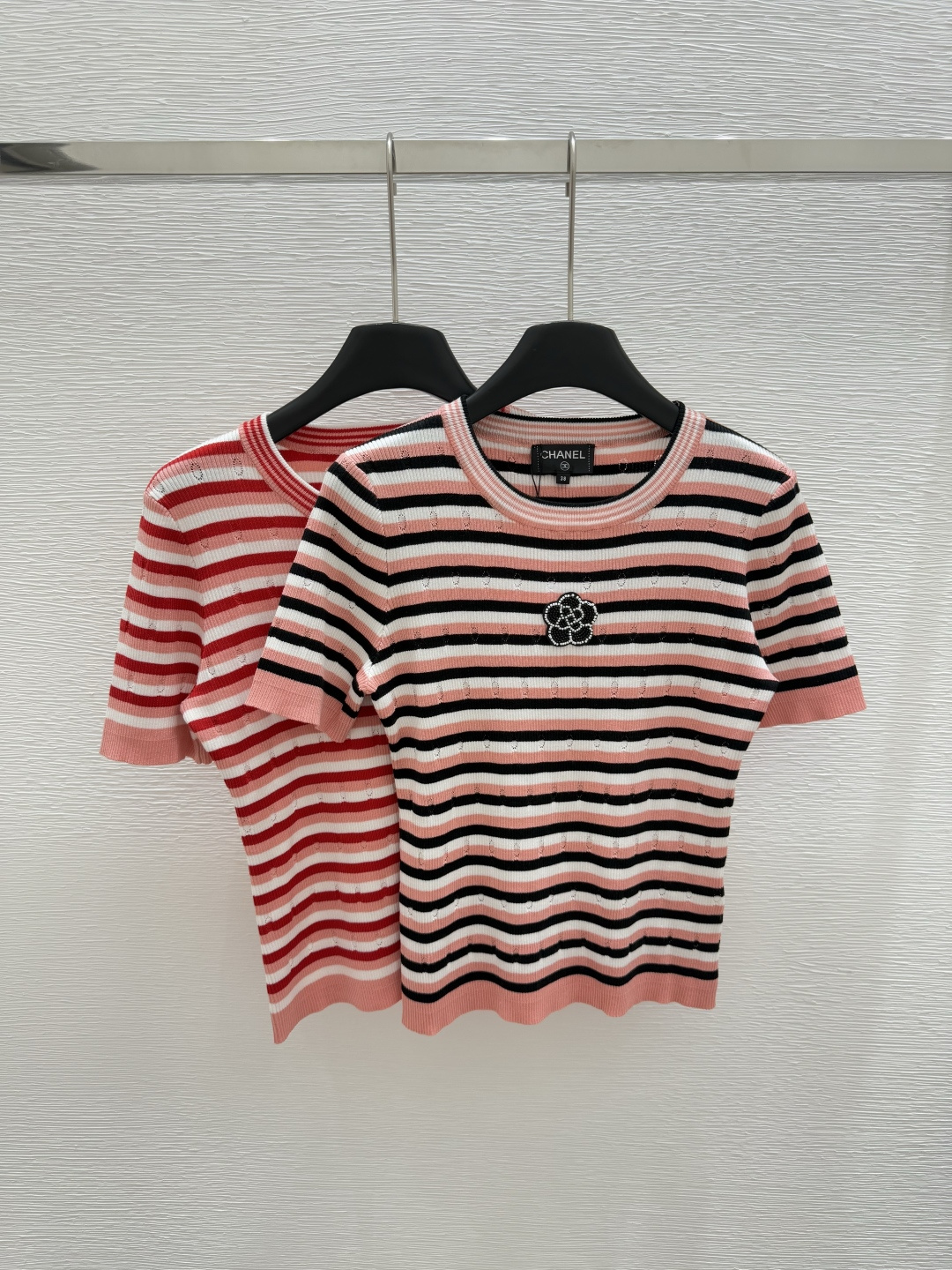 NO:419500,CH Home Early Spring New Style Round Collar Striped Knitted Beaded Short Sleeve Color Black Red Size 36.38.40, T-shirt,alexander wang19860909CH家  早春新款 圆领条纹针织钉珠短袖 颜色黑色 红色 尺码36.38.40,,T-shirt,alexander wang,Women's clothing