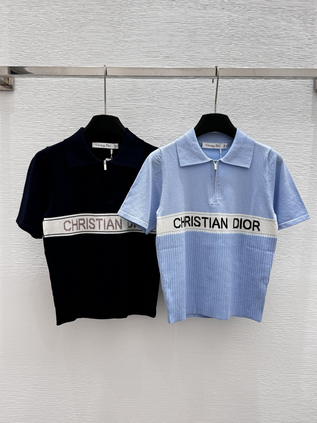 NO:410836,D Home Summer New Style Alphabet Lapel Knitted Short Sleeve Color Blue Black Size 36.38.40, Dior, T-shirt, alexander wang19860909D家 夏季新款 字母翻领针织短袖 颜色蓝色 黑色 尺码36.38.40,,dior,T-shirt,alexander wang,Women's clothing