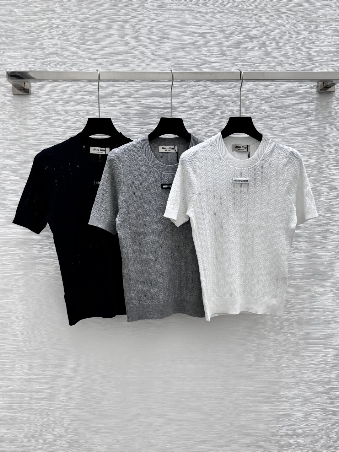 NO:410812,M Home Summer New Style Solid Color Simple Hollow Round Neck Knitted Short Sleeve Color White Black Gray Size 36.38.40, T-shirt,alexander wang19860909M家 夏季新款 纯色简约镂空圆领针织短袖 颜色白色 黑色 灰色 尺码36.38.40,,T-shirt,alexander wang,Women's clothing