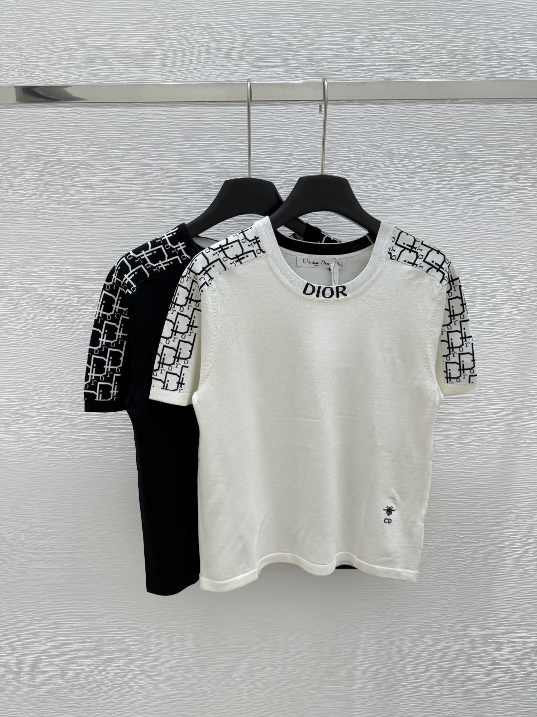 NO:415451,D Home Summer New Style Alphabet Letter Knit Short Sleeve Color White Black Size 36.38.40, Dior, T-shirt, alexander wang19860909D家 夏季新款 字母字母针织短袖 颜色白色 黑色 尺码36.38.40,,dior,T-shirt,alexander wang,Women's clothing