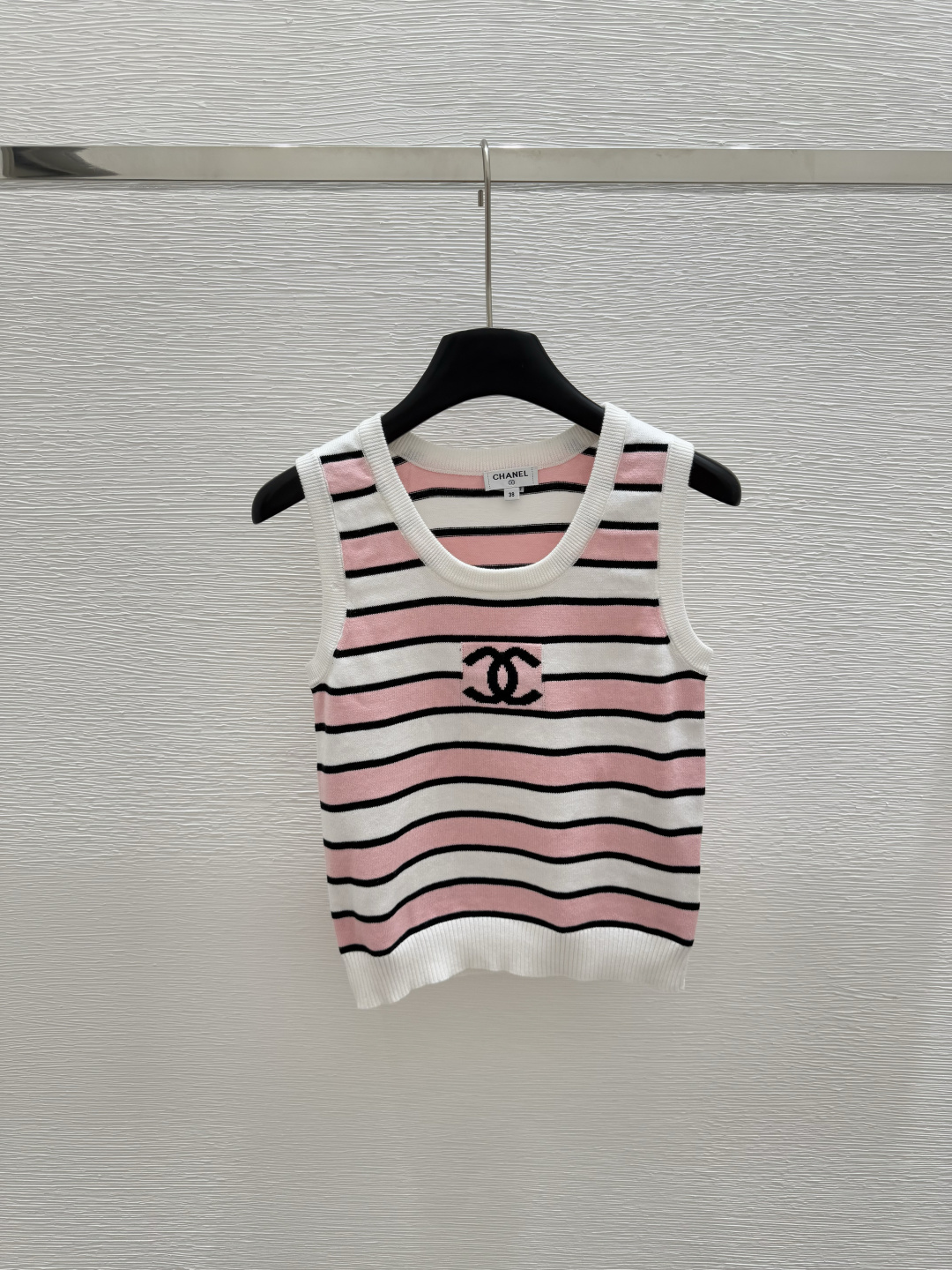 NO:415410,CH Home Summer New Style Round-neck Striped Knitted Vest Color Pink Size 36.38.40, Alexander Wang19860909CH家 夏季新款 圆领条纹针织背心 颜色粉色 尺码36.38.40,,alexander wang,Women's clothing