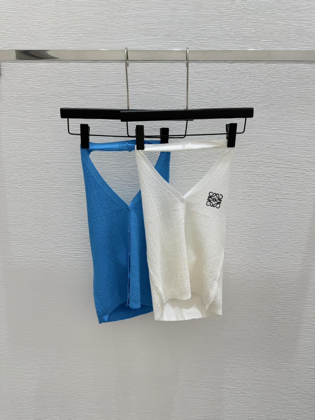 NO:415432,LO Home Summer New Style Hammer Knitted Vest Color White Blue Size 36.38.40, Alexander Wang19860909LO家 夏季新款 挂脖针织背心 颜色白色 蓝色 尺码36.38.40,,alexander wang,Women's clothing