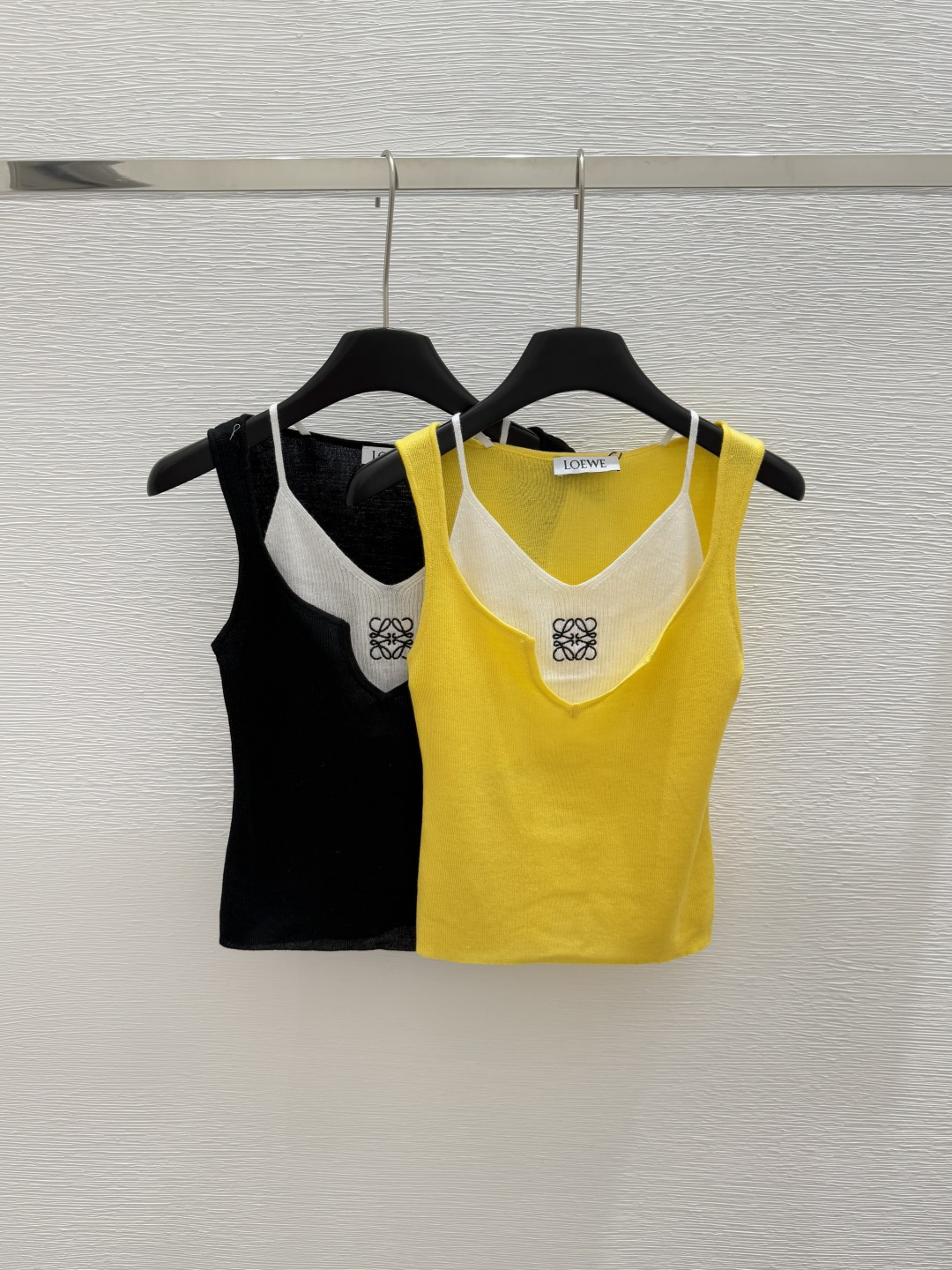 NO:415445,LO Home New Summer Model Fake Two-Piece Knitted Vest Color Yellow Black Size 36.38.40, Alexander Wang19860909LO家 夏季新款 假两件针织背心 颜色黄色 黑色 尺码36.38.40,,alexander wang,Women's clothing
