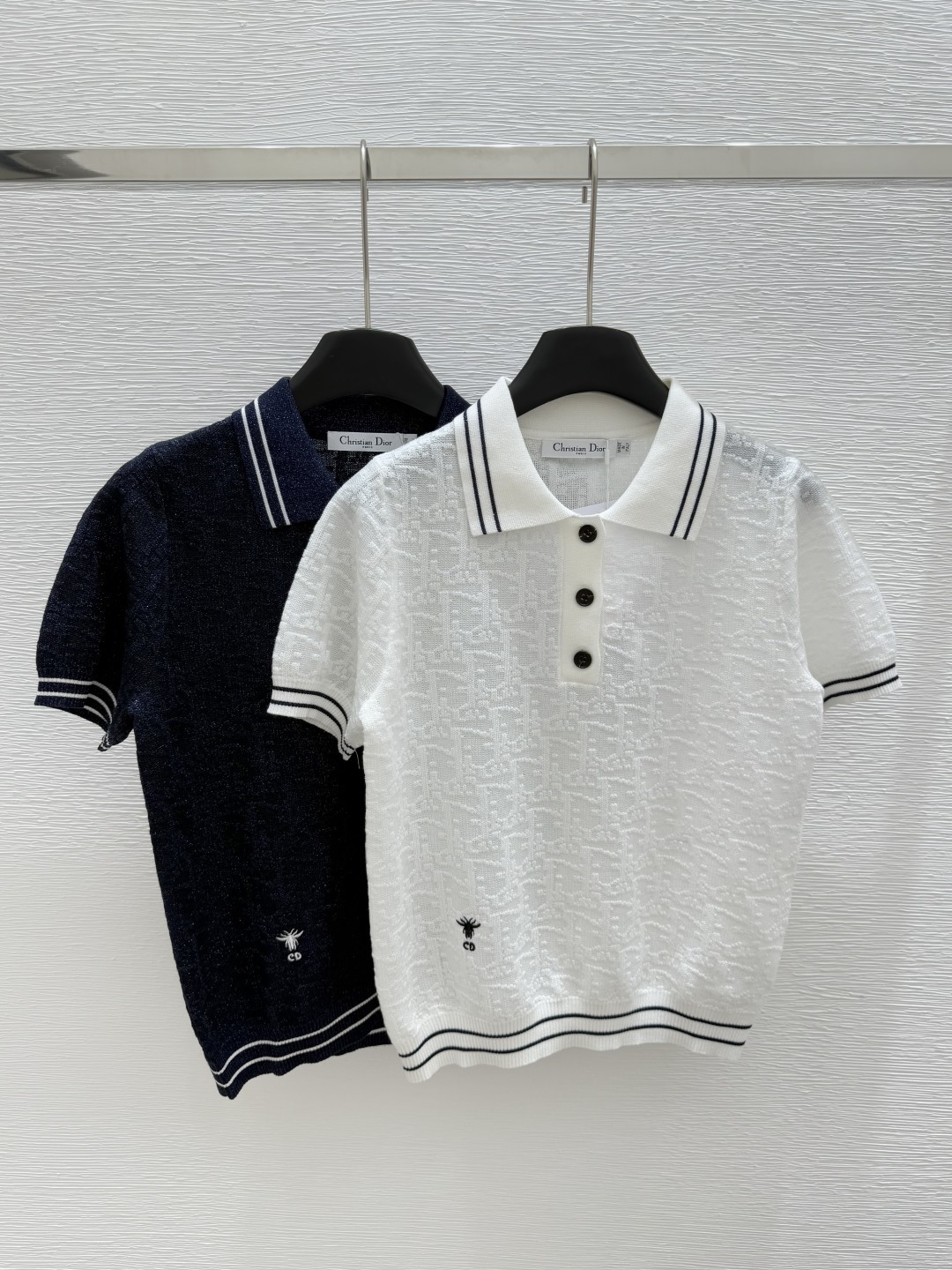 NO:415404,D Home Summer New Style Lapel Sequin Knitted Short Sleeve Color White Royal Blue Size 36.38.40, Dior, T-shirt, alexander wang19860909D家 夏季新款 翻领亮片针织短袖 颜色白色 宝蓝色 尺码36.38.40,,dior,T-shirt,alexander wang,Women's clothing