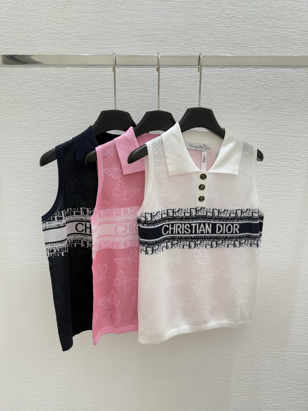 NO:419618,D Home New Summer Lapel Knitted Vest Color Blue White Royal Blue Size 36.38.40, Dior, Alexander Wang19860909D家 夏季新款 翻领针织背心 颜色蓝色 白色 宝蓝色 尺码36.38.40,,dior,alexander wang,Women's clothing