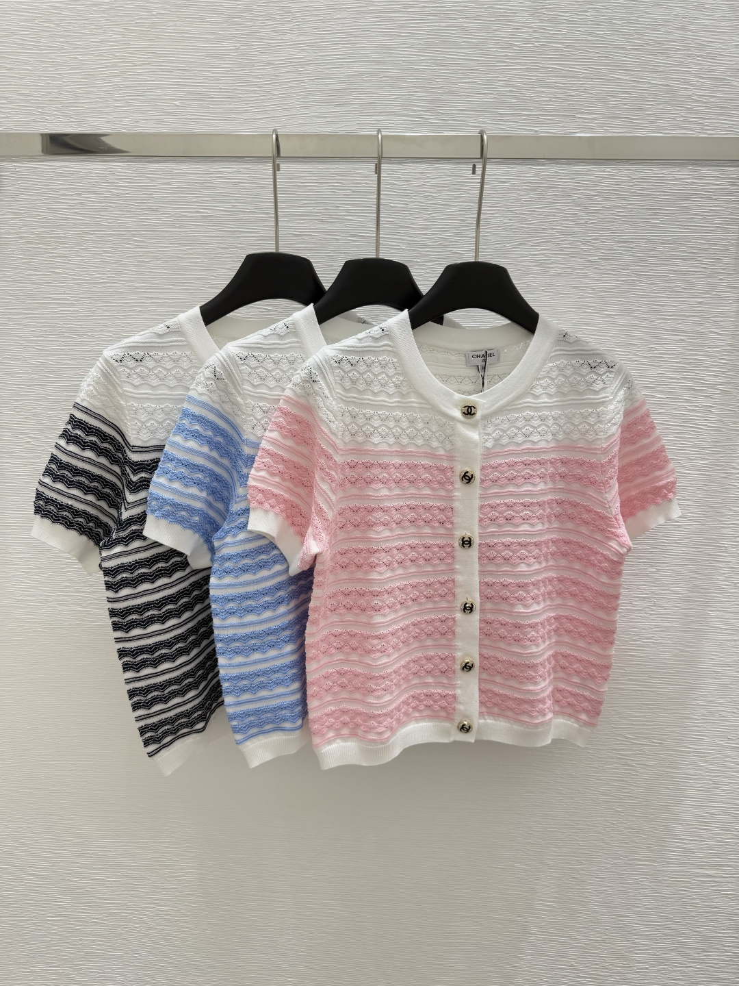 NO:425501,CH Home Summer New Style Round Neck Knitted Cardigan Short Sleeve Color Black Pink Blue Size 36.38.40, T-shirt,alexander wang19860909CH家 夏季新款 圆领针织开衫短袖 颜色黑色 粉色 蓝色 尺码36.38.40,,T-shirt,alexander wang,Women's clothing