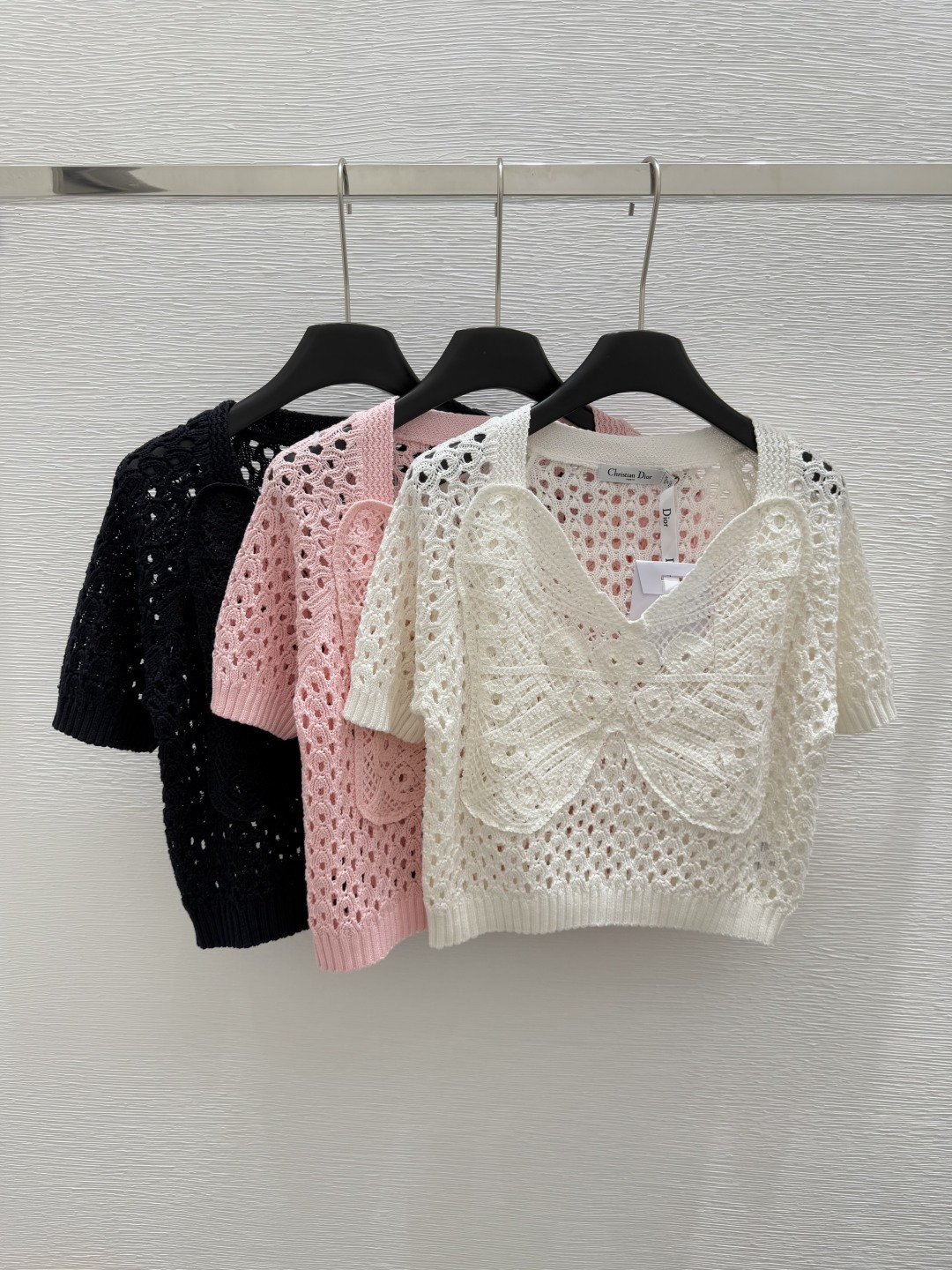 NO:419312,D Home Summer New Style Round Neck Knitted Butterfly Hollow Short Sleeve Color Pink White Black Size 36.38.40, Dior, T-shirt, alexander wang19860909D家 夏季新款 圆领针织蝴蝶镂空短袖 颜色粉色 白色 黑色 尺码36.38.40,,dior,T-shirt,alexander wang,Women's clothing