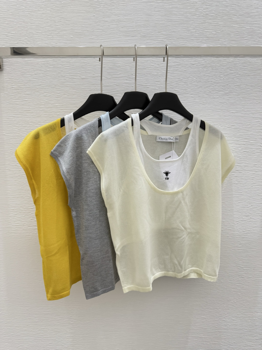 NO:419249,D Home Summer New Style Round Neck Knitted Fake Two-Piece Short Sleeve Color White Yellow Gray Size 36.38.40, Dior, T-shirt, alexander wang19860909D家 夏季新款 圆领针织假两件短袖 颜色白色 黄色 灰色 尺码36.38.40,,dior,T-shirt,alexander wang,Women's clothing