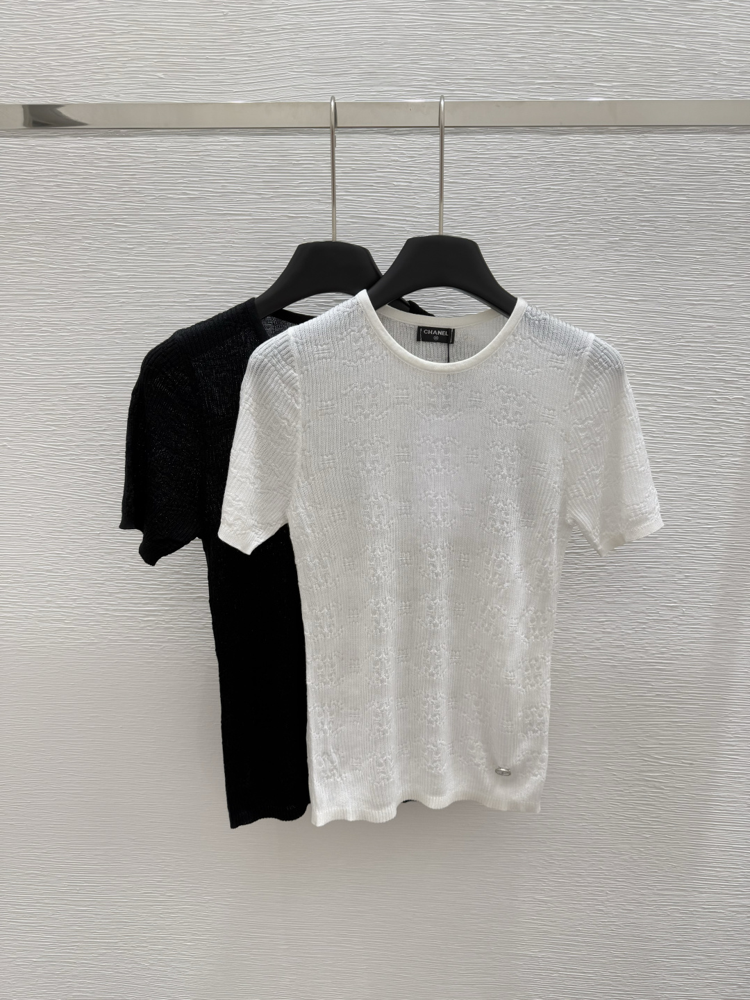 NO:423075,CH Home Summer New Style Round Neck Knitted Short Sleeve Color White Black Size 36.38.40, T-shirt,alexander wang19860909CH家 夏季新款 圆领针织短袖 颜色白色 黑色 尺码36.38.40,,T-shirt,alexander wang,Women's clothing