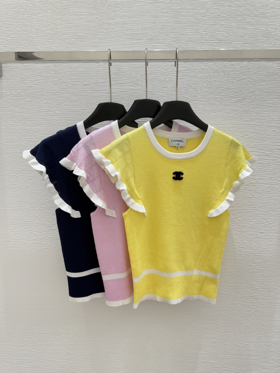 NO:423039,CH Home Summer New Style Round Neck Knitted Lace Vest Color Yellow Pink Black Size 36.38.40, Alexander Wang19860909CH家 夏季新款 圆领针织花边背心 颜色黄色 粉色 黑色 尺码36.38.40,,alexander wang,Women's clothing