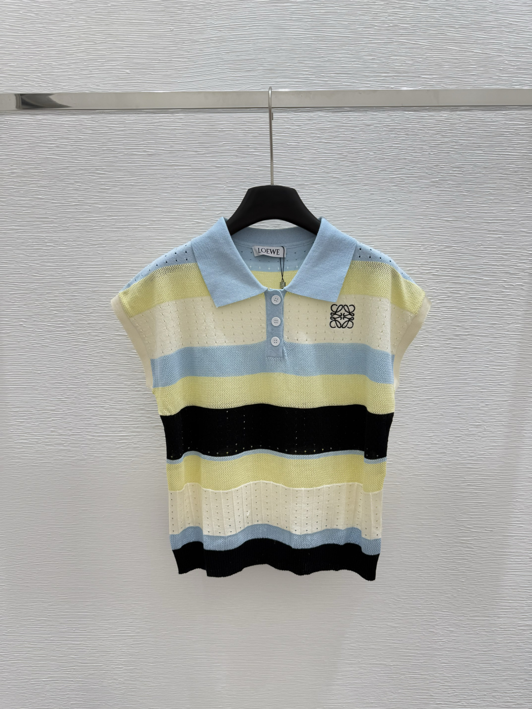 NO:422946,LO Home Summer New Style Lapel Knitted Stripe Vest Color White Size 36.38.40, Alexander Wang19860909LO家 夏季新款 翻领针织条纹背心 颜色白色 尺码36.38.40,,alexander wang,Women's clothing