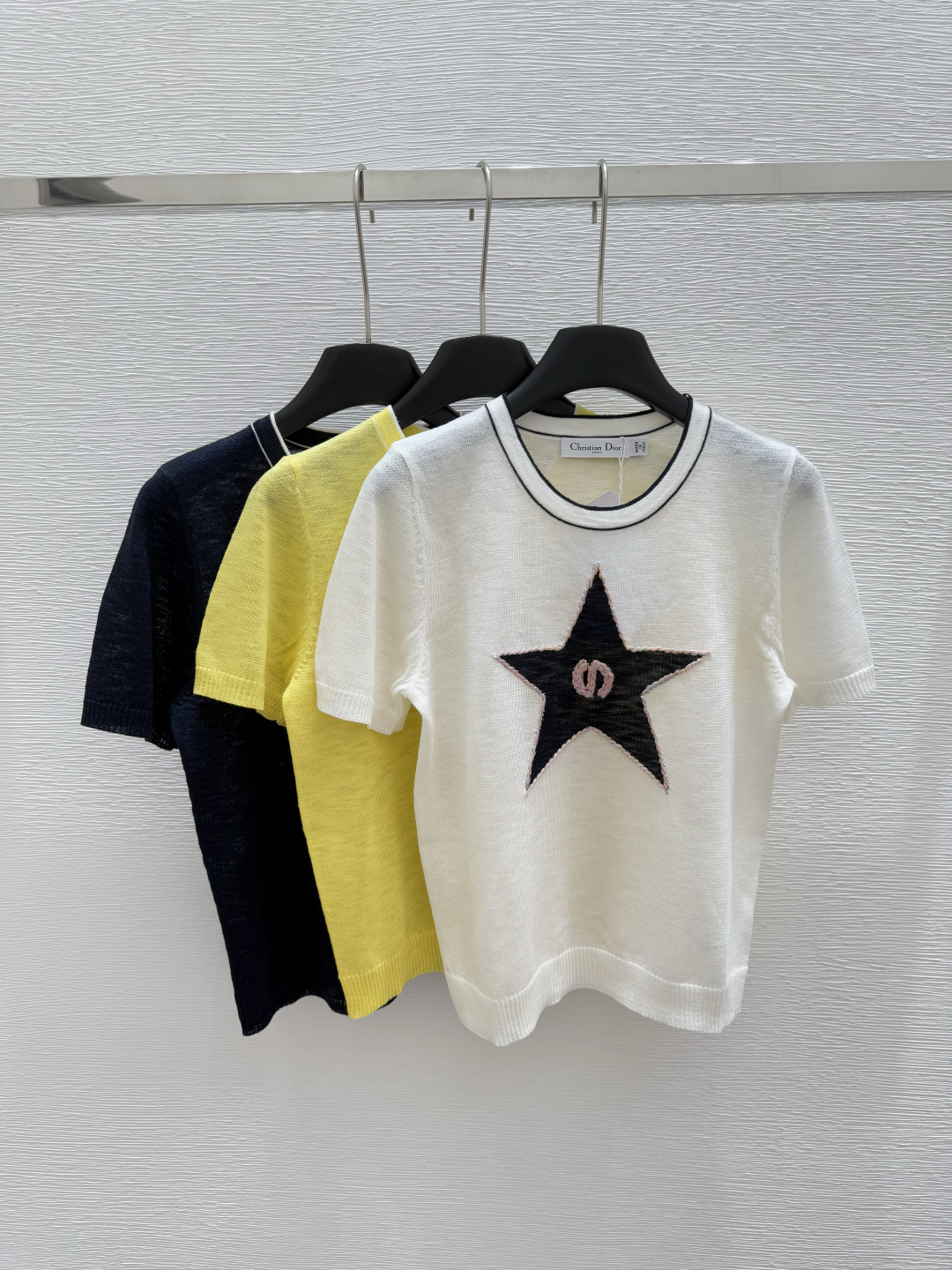 NO:423007,D Home Summer New Style Round Neck Knitted Five-pointed Star Short Sleeve Color White Black Size 36.38.40, Dior, T-shirt, alexander wang19860909D家 夏季新款 圆领针织五角星短袖 颜色白色 黑色 尺码36.38.40,,dior,T-shirt,alexander wang,Women's clothing
