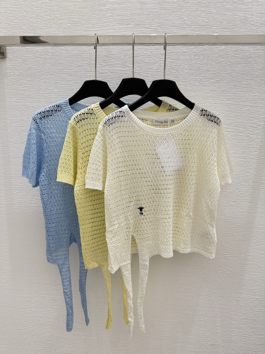NO:419443,D Home New Summer Style Round Neck Hollow Knitted Short Sleeve Color White Yellow Blue Size 36.38.40, Dior, T-shirt, alexander wang19860909D家 夏季新款 圆领镂空针织短袖 颜色白色 黄色 蓝色 尺码36.38.40,,dior,T-shirt,alexander wang,Women's clothing
