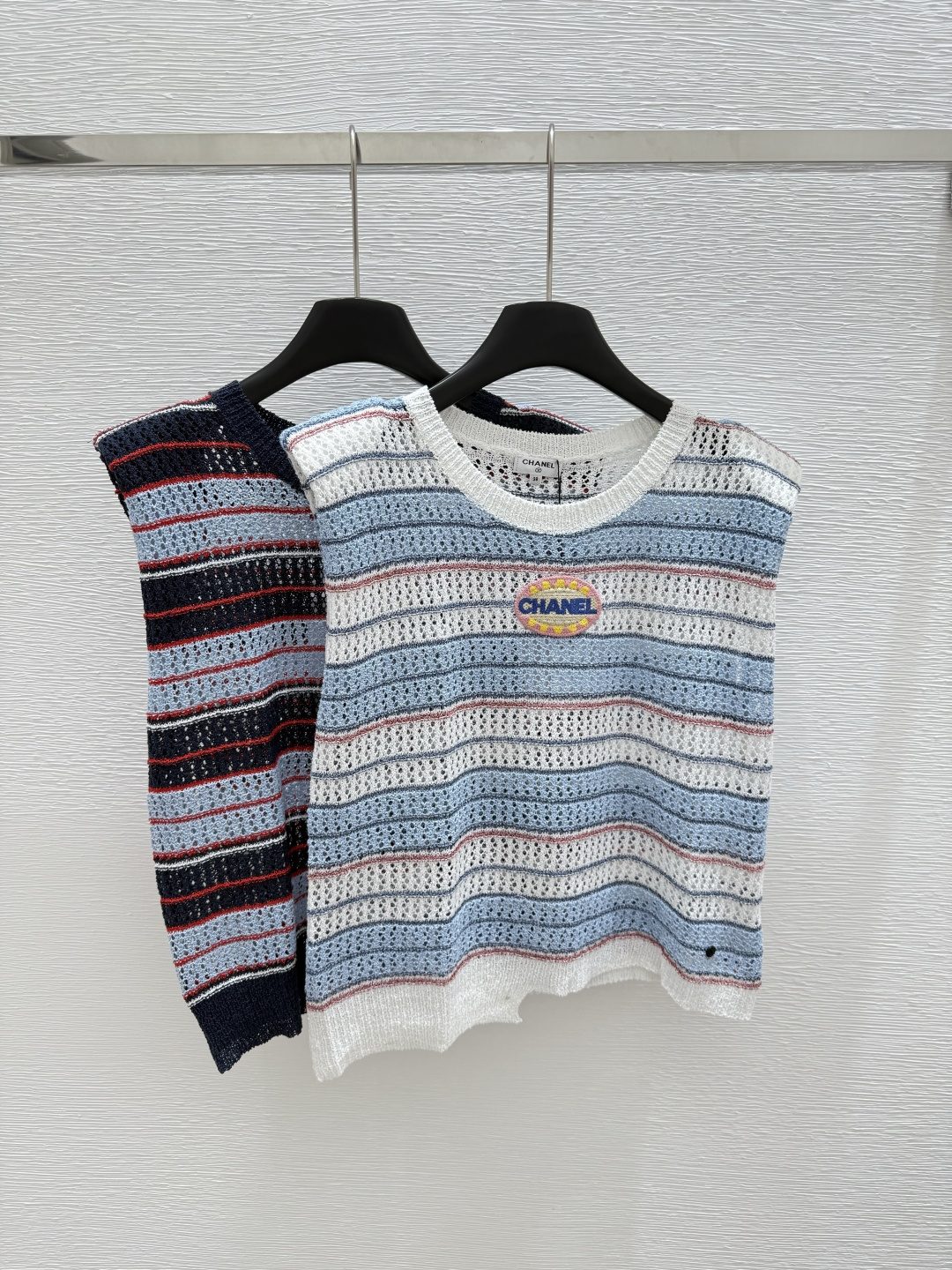 NO:419509,C H Home Summer New Style Round Neck Knitted Striped Vest Color Blue Black Size 36.38.40, Alexander Wang19860909C H家 夏季新款 圆领针织条纹背心 颜色蓝色 黑色 尺码36.38.40,,alexander wang,Women's clothing