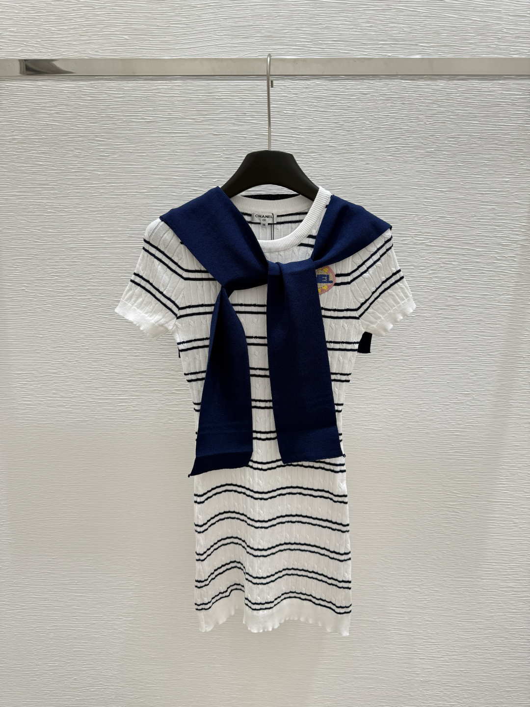 NO:419518,C H Home Summer New Shawl Knitted Stripe Short Sleeve Dress Color Blue Size 36.38.40, Skirts, T-shirt, Shawls, Alexander wang19860909C H家 夏季新款 披肩针织条纹短袖连衣裙 颜色蓝色 尺码36.38.40,,skirts,T-shirt,shawls,alexander wang,Women's clothing