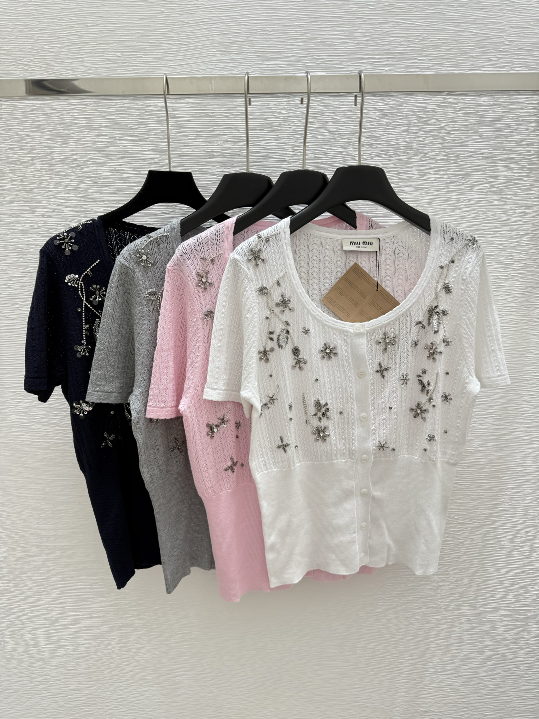 NO:427680,M Home Summer New Style Nail Diamond Knitted Short Sleeve Color White Pink Gray Black Size 36.38.40, T-shirt,alexander wang19860909M家 夏季新款 钉钻针织短袖 颜色白色 粉色 灰色 黑色 尺码36.38.40,,T-shirt,alexander wang,Women's clothing