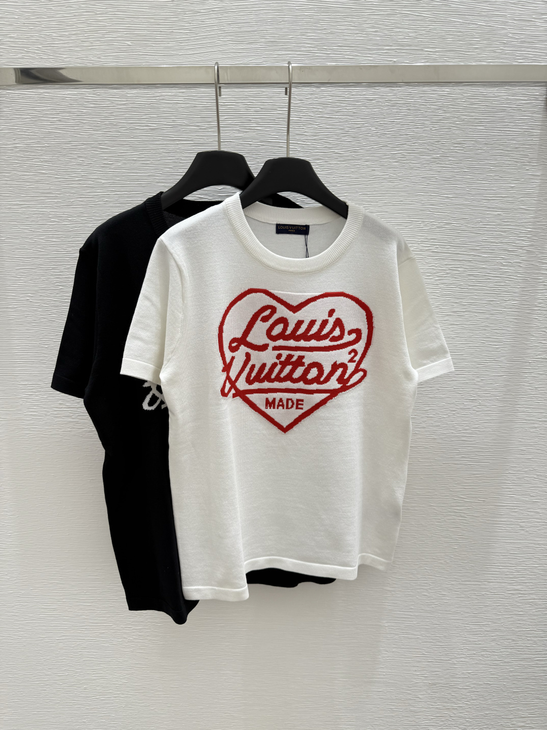 NO:428535,L Home Summer New Style Round Neck Knitted Short Sleeve Color White Black Size 36.38.40, louis vuitton, T-shirt, alexander wang19860909L家 夏季新款 圆领针织短袖 颜色白色 黑色 尺码36.38.40,,louis vuitton,T-shirt,alexander wang,Women's clothing