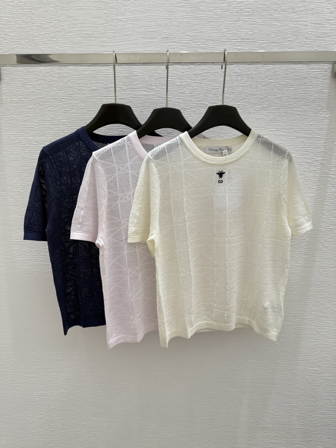 NO:428571,D Home New Summer Style Round-neck Plaid Knitted Short Sleeve Color White Pink Royal Blue Size 36.38.40, Dior, T-shirt, alexander wang19860909D家 夏季新款 圆领格子针织短袖 颜色白色 粉色 宝蓝色 尺码36.38.40,,dior,T-shirt,alexander wang,Women's clothing