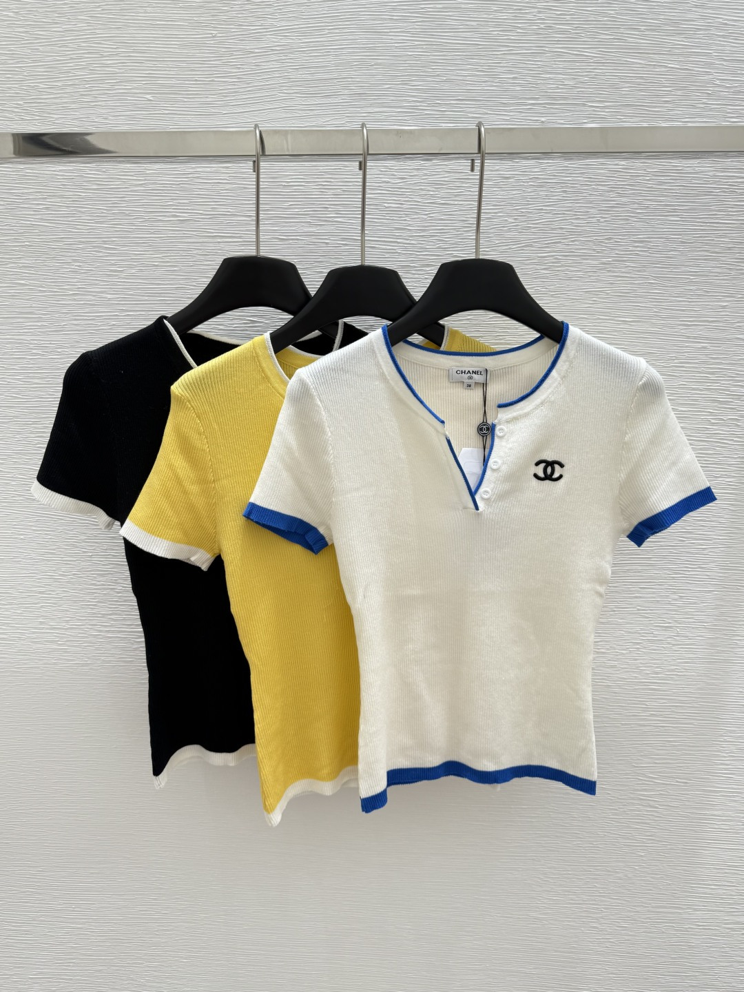 NO:428596,CH Home Summer New Style Round Neck Knitted Short Sleeve Color White Yellow Black Size 36.38.40, T-shirt,alexander wang19860909CH家 夏季新款 圆领针织短袖 颜色白色 黄色 黑色 尺码36.38.40,,T-shirt,alexander wang,Women's clothing
