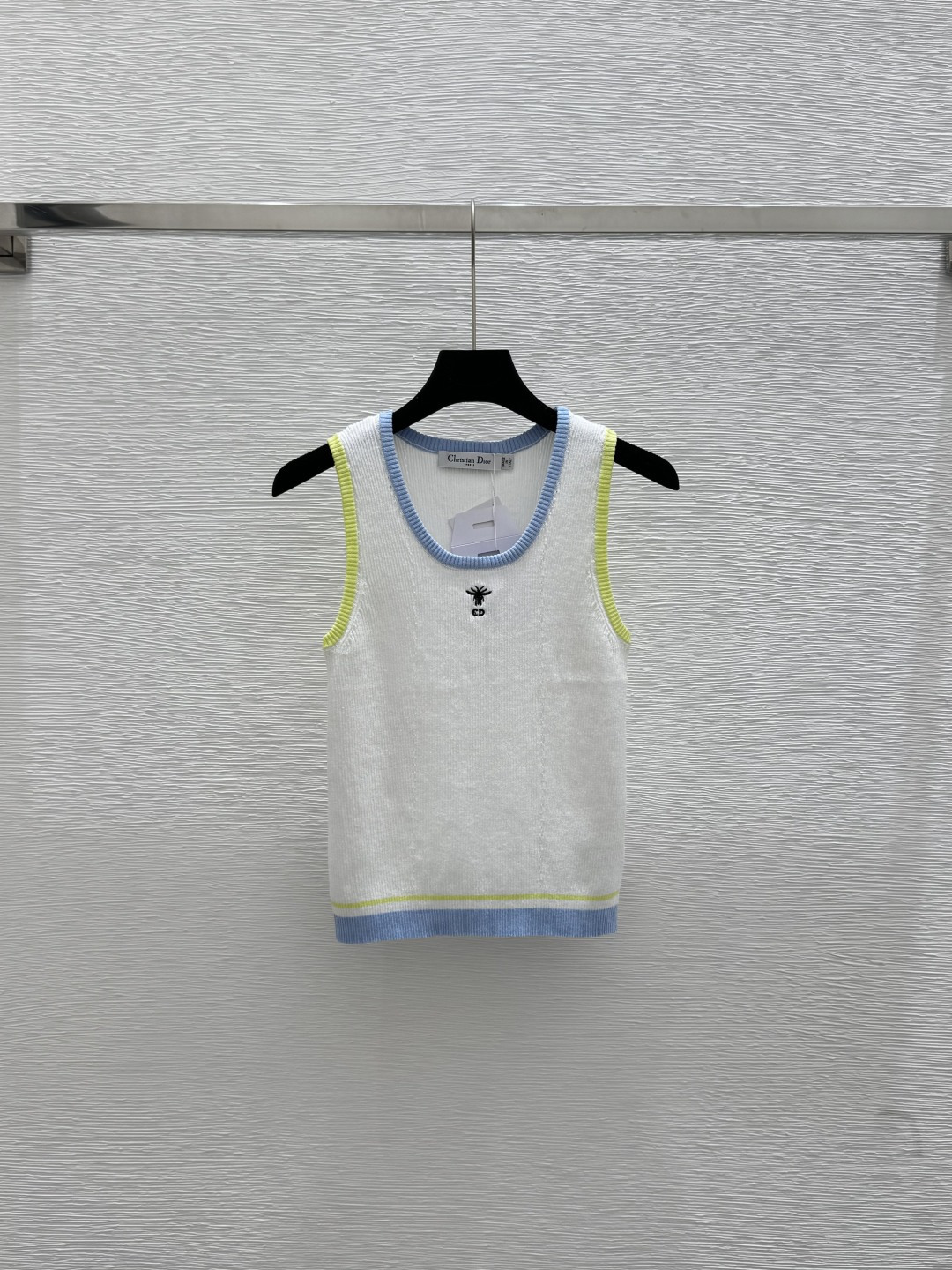 NO:429089,D Home Summer New Style Contrast Edge Round Neck Knitted Vest Color White Size 36.38.40, Dior, Alexander Wang19860909D家 夏季新款 撞色边圆领针织背心 颜色白色 尺码36.38.40,,dior,alexander wang,Women's clothing