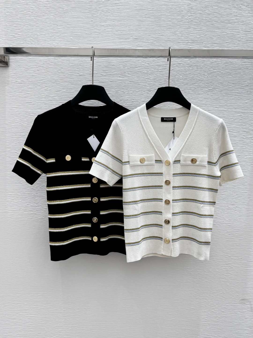 NO:429099,BA Home Summer New Style Striped V-neck Knit Cardigan Color White Black Size 36.38.40, Alexander Wang19860909BA家 夏季新款 条纹V领针织开衫 颜色白色 黑色 尺码36.38.40,,alexander wang,Women's clothing