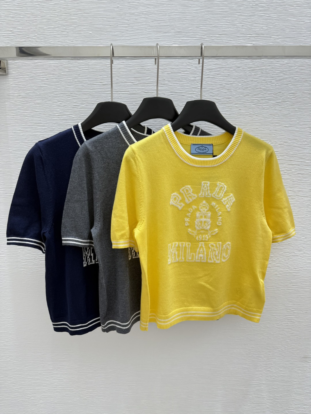 NO:429891,P home new summer style round neck letter knitted short sleeve color royal blue gray yellow size 36.38.40, T-shirt,alexander wang19860909P家 夏季新款 圆领字母针织短袖 颜色宝蓝色 灰色 黄色 尺码36.38.40,,T-shirt,alexander wang,Women's clothing