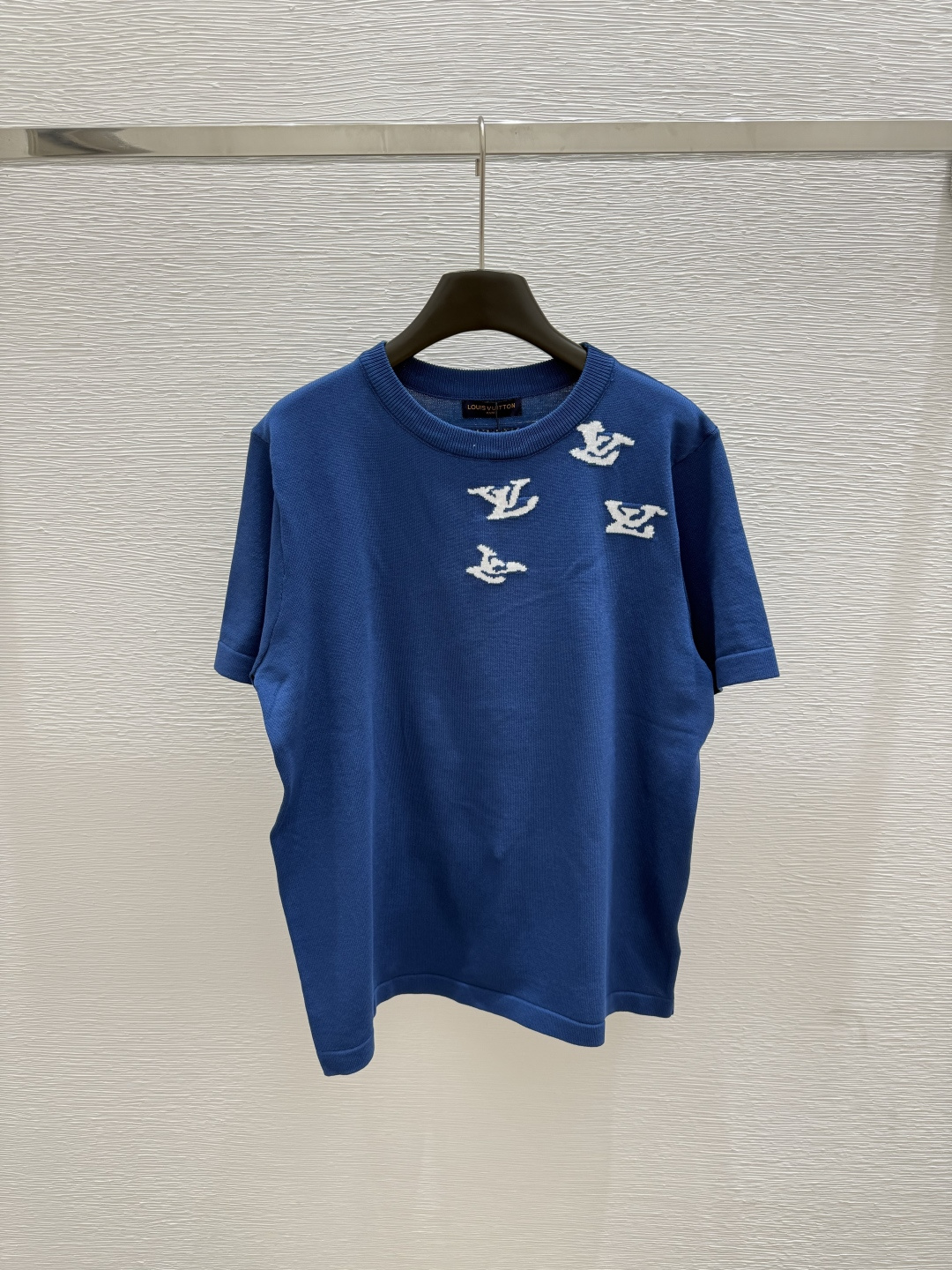 NO:429886,L Home Summer New Style Round Neck Knitted Short Sleeve Color Blue Size 36.38.40, Louis vuitton, T-shirt, alexander wang19860909L家 夏季新款 圆领针织短袖 颜色蓝色 尺码36.38.40,,louis vuitton,T-shirt,alexander wang,Women's clothing