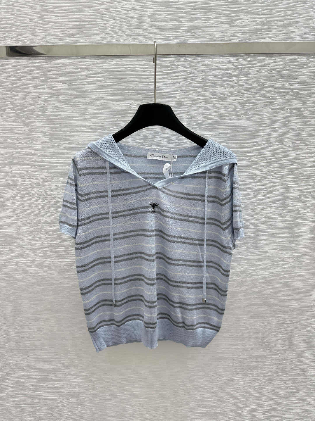 NO:425520,D Home New Summer Hooded Stripe Knitted Short Sleeve Color Blue Size 36.38.40, Dior, T-shirt, Hats, Alexander wang19860909D家 夏季新款 连帽条纹针织短袖 颜色蓝色 尺码36.38.40,,dior,T-shirt,hats,alexander wang,Women's clothing