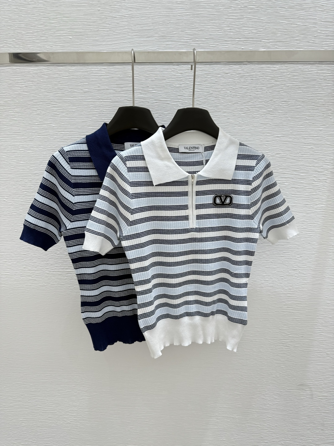 NO:431964,VA Home Summer New Style Striped Knitted Short Sleeve Color White Black Size 36.38.40, T-shirt,alexander wang19860909VA家 夏季新款 条纹针织短袖 颜色白色 黑色 尺码36.38.40,,T-shirt,alexander wang,Women's clothing