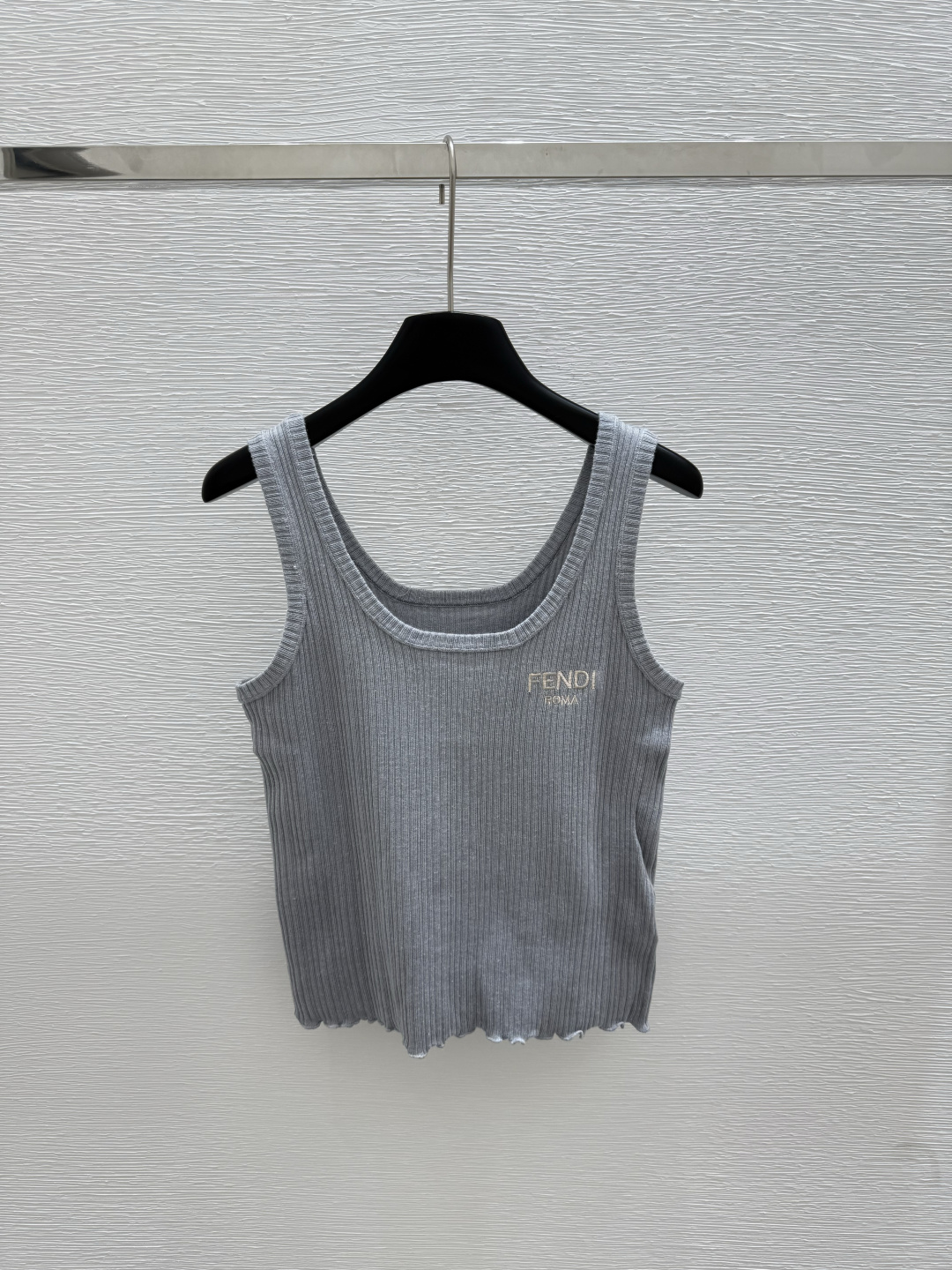 NO:432012,F Home New Summer Style Alphabet Knitted Short Vest Color Gray Size 36.38.40, Fendi, Alexander Wang19860909F家 夏季新款 字母针织短背心 颜色灰色 尺码36.38.40,,fendi,alexander wang,Women's clothing