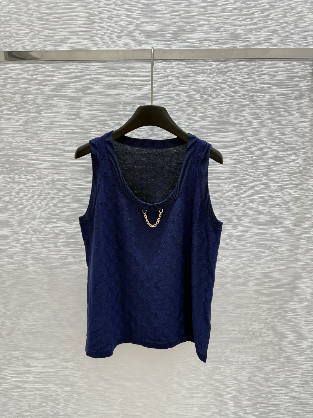 NO:432842,L Home New Summer Round Neck Knitted Chain Vest Color Royal Blue Size 36.38.40, louis vuitton,alexander wang19860909L家 夏季新款 圆领针织链条背心 颜色宝蓝色 尺码36.38.40,,louis vuitton,alexander wang,Women's clothing