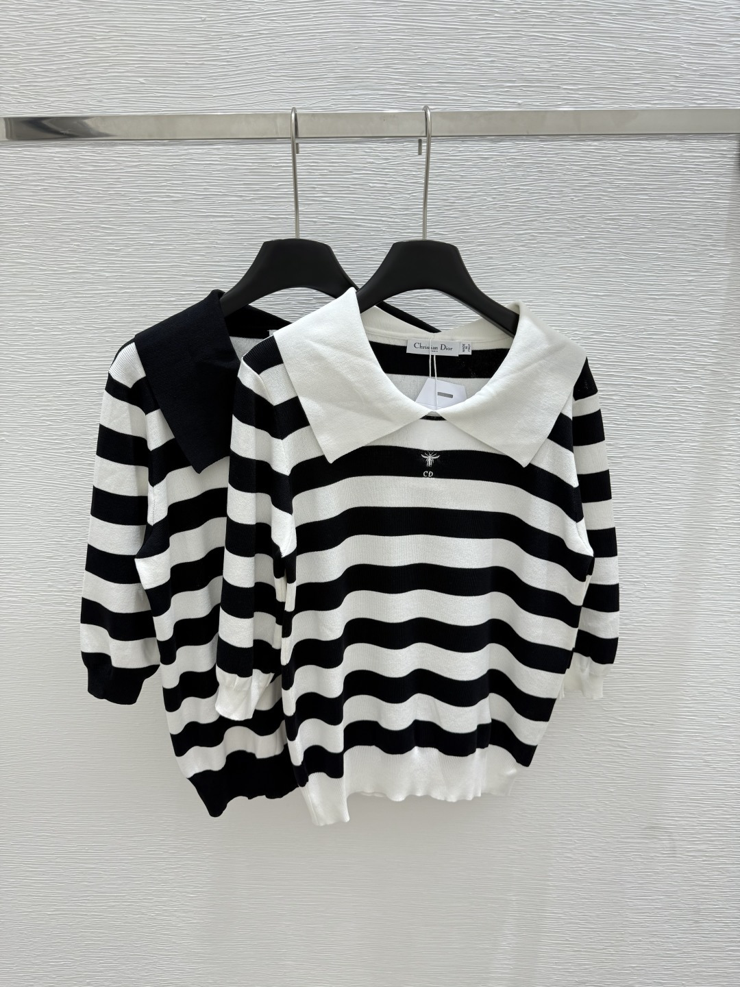 NO:432901,P D Home Summer New Style Lapel Knitted Stripe Short Sleeve Color White Black Size 36.38.40, Dior, T-shirt, alexander wang19860909P D家 夏季新款 翻领针织条纹短袖 颜色白色 黑色 尺码36.38.40,,dior,T-shirt,alexander wang,Women's clothing