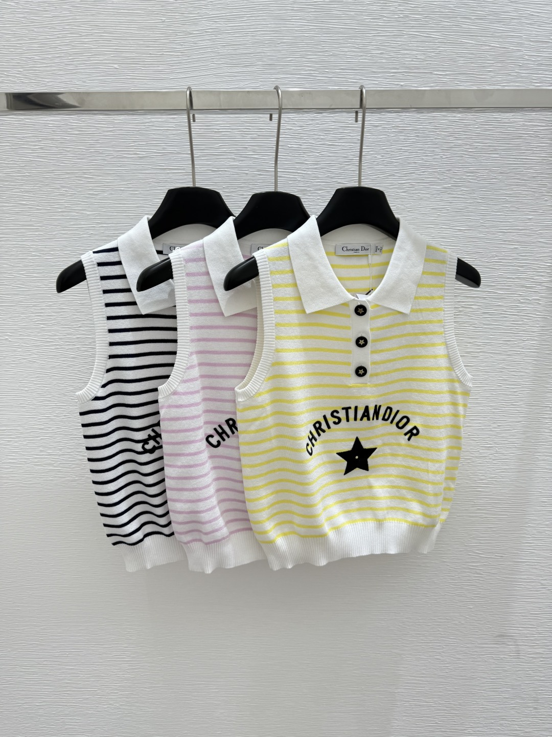 NO:432884,D Home New Summer Lapel Knitted Vest Color Yellow Pink Black Size 36.38.40, Dior, Alexander Wang19860909D家 夏季新款 翻领针织背心 颜色黄色 粉色 黑色 尺码36.38.40,,dior,alexander wang,Women's clothing