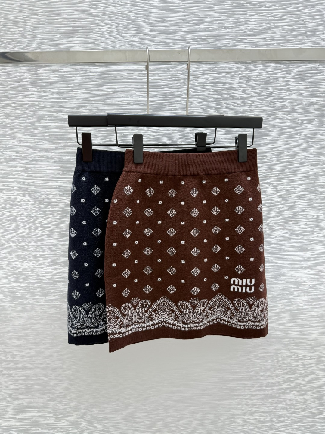 NO:428459,M Home New Summer Printed Knitted Short Skirt Color Coffee Royal Blue Size 36.38.40, Skirts, Alexander Wang19860909M家 夏季新款 印花针织短裙 颜色咖色 宝蓝色 尺码36.38.40,,skirts,alexander wang,Women's clothing