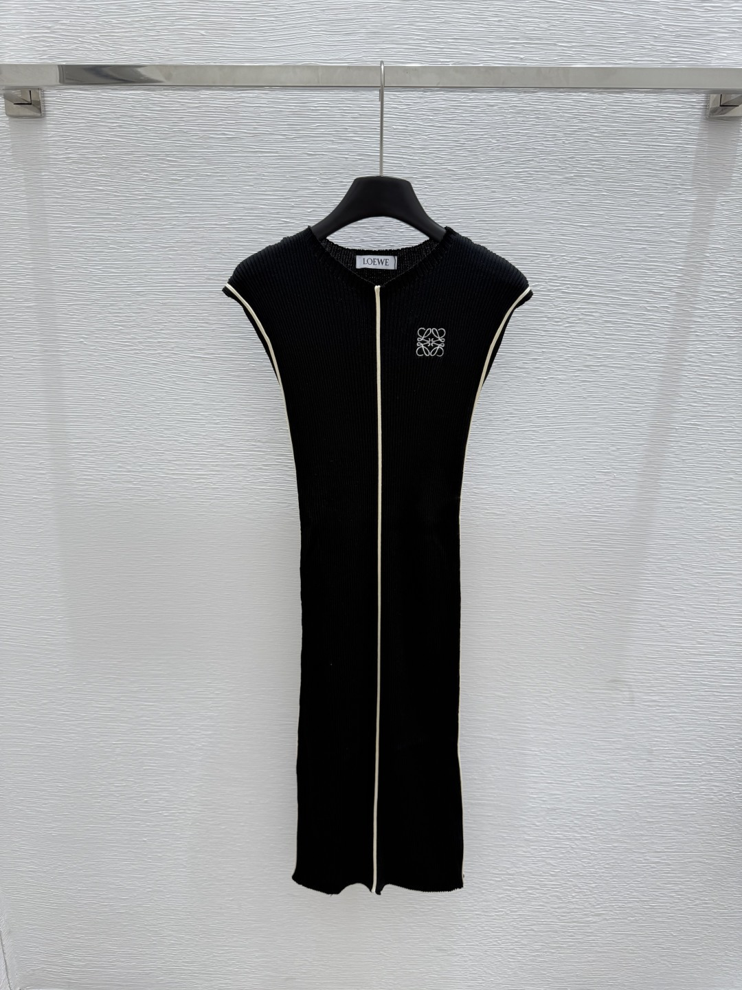 NO:428490,LO Home Summer New Style Round Neck Knitted Vest Skirt Color Black Size 36.38.40, Skirts,alexander wang19860909LO家 夏季新款 圆领针织背心裙 颜色 黑色 尺码36.38.40,,skirts,alexander wang,Women's clothing