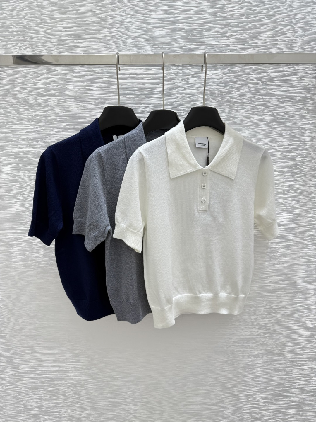 NO:433975,BU Home Summer New Style Lapel Knitted Short Sleeve Color White Black Gray Size 36.38.40, T-shirt,alexander wang19860909BU家 夏季新款 翻领针织短袖 颜色白色 黑色 灰色 尺码36.38.40,,T-shirt,alexander wang,Women's clothing