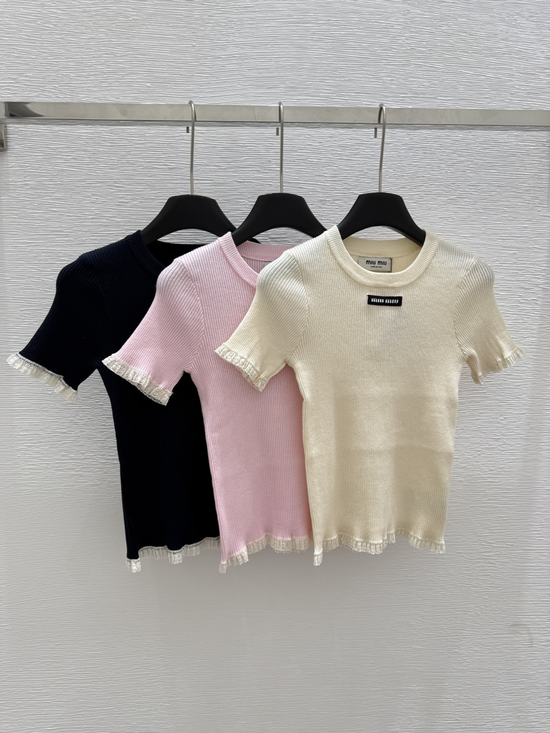 NO:434037,M Home Summer New Style Lace Stitched Knitted Short Sleeve Color Apricot Pink Royal Blue Size 36.38.40, T-shirt,alexander wang19860909M家 夏季新款 蕾丝拼接边针织短袖 颜色杏色 粉色 宝蓝 尺码36.38.40,,T-shirt,alexander wang,Women's clothing