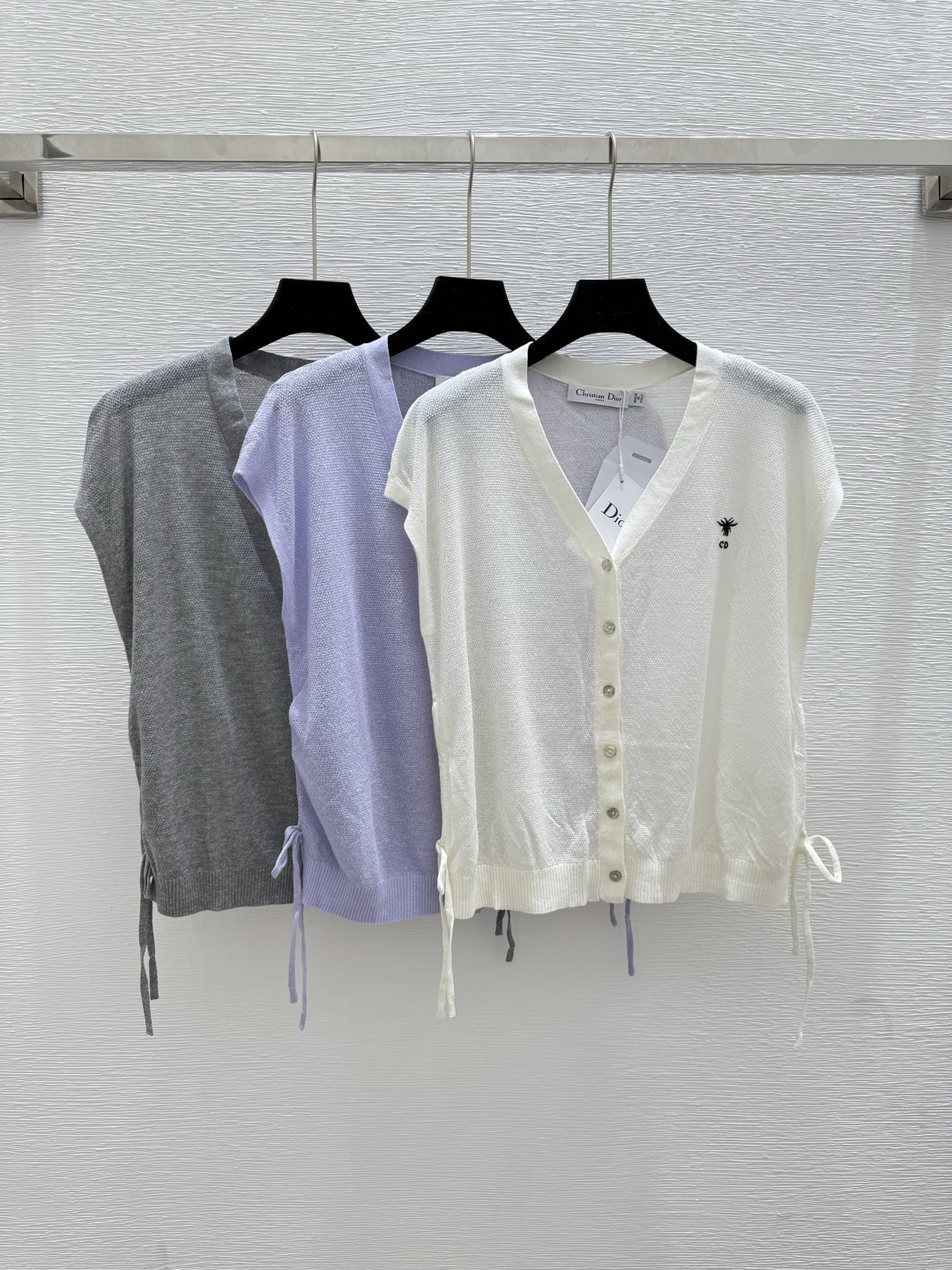 NO:434344,LO Home Summer New Style Solid Color Drawstring V-neck Knit Cardigan Color White Purple Gray Size 36.38.40,,alexander wang19860909LO家 夏季新款 纯色抽绳V领针织开衫 颜色白色 紫色 灰色 尺码36.38.40,,alexander wang,Women's clothing