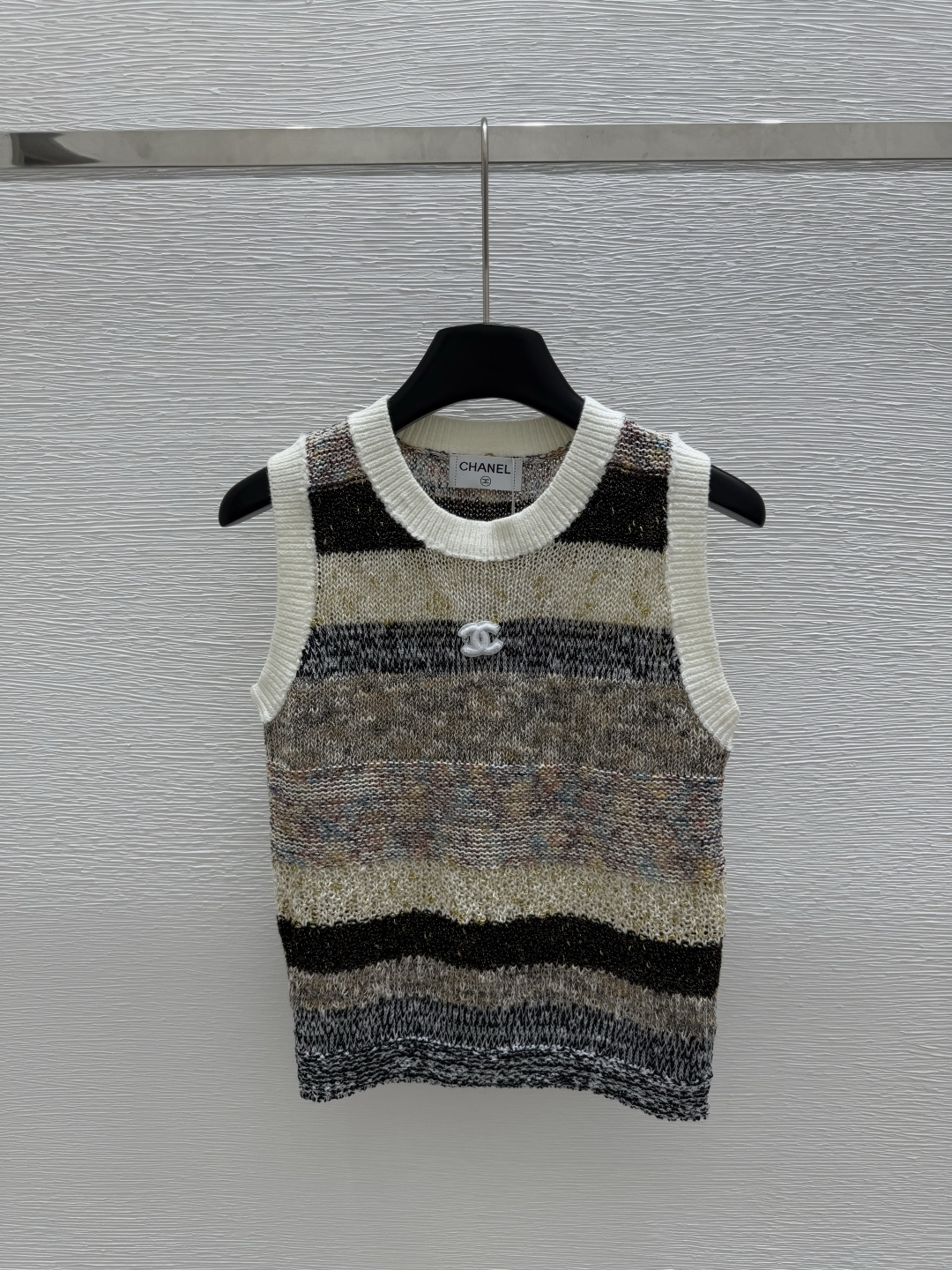 NO:434380,CH Home Summer New Style Color Block Striped Knitted Vest Color Coffee Size 36.38.40,,alexander wang19860909CH家 夏季新款 拼色条纹针织背心 颜色咖色 尺码36.38.40,,alexander wang,Women's clothing