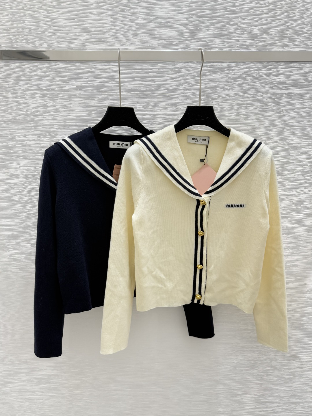 NO:434378,M Home Early Autumn New Contrast Color Navy Collar Knitted Cardigan Color Apricot Blue Size 36.38.40, Alexander Wang19860909M家 早秋新款 撞色边海军领针织开衫 颜色杏色 宝蓝 尺码36.38.40,,alexander wang,Women's clothing