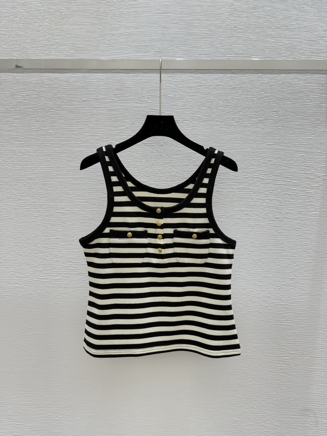 NO:434384,CE Home Summer New Style Contrast Striped Knitted Vest Color Apricot Size 36.38.40,,alexander wang19860909CE家 夏季新款 撞色条纹针织背心 颜色杏色 尺码36.38.40,,alexander wang,Women's clothing