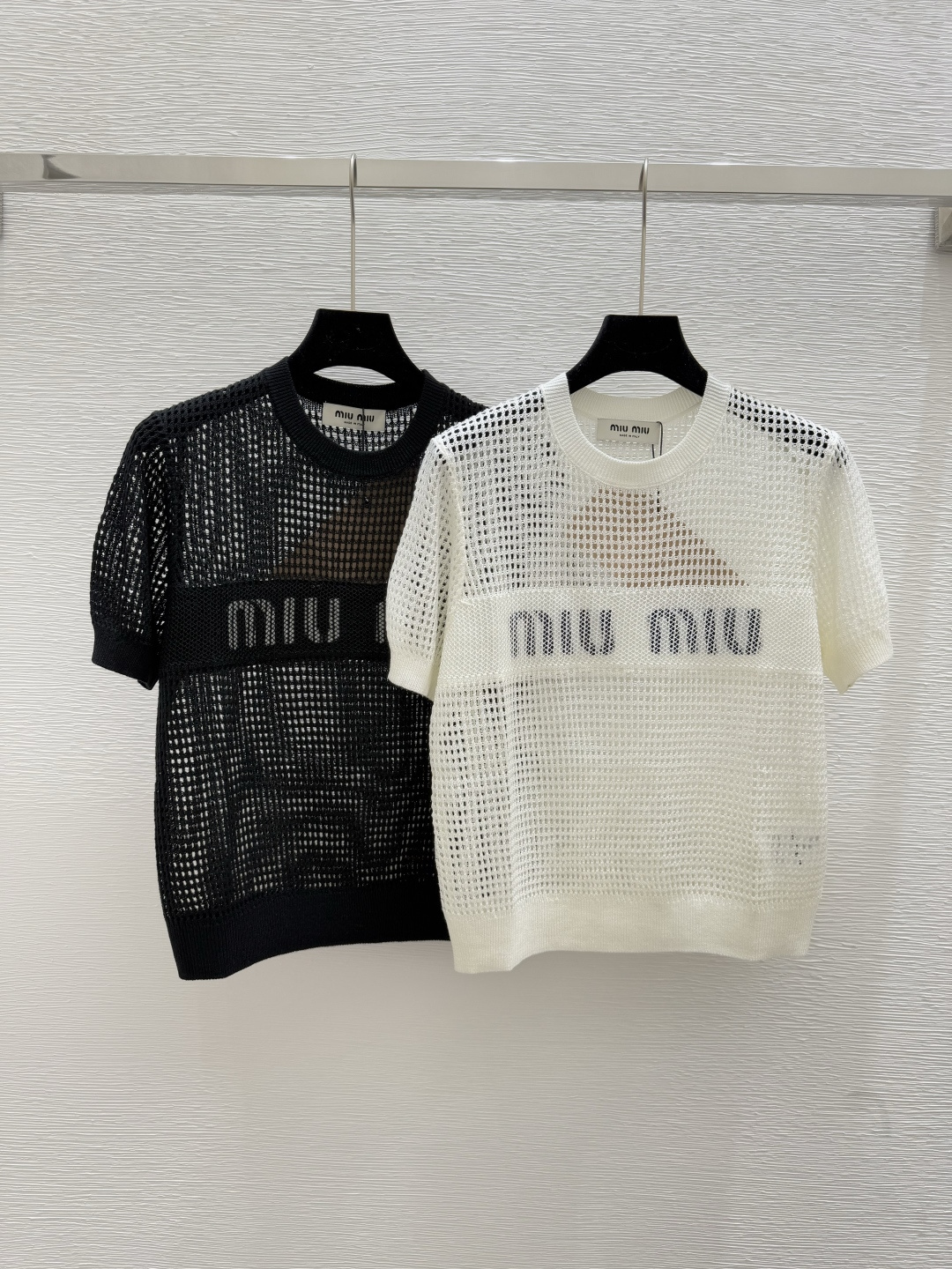NO:434815,M Home New Summer Style Letter Hollow Round Neck Knitted Short Sleeve Color Beige Black Size 36.38.40, T-shirt,alexander wang19860909M家 夏季新款 字母镂空圆领针织短袖 颜色米色 黑色 尺码36.38.40,,T-shirt,alexander wang,Women's clothing
