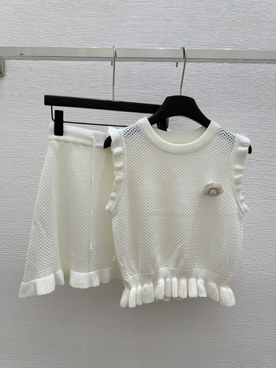 NO:434842,CH Home Summer New Style Flower Hollow Lace Knit Set Color White Size 36.38.40, Alexander Wang19860909CH家 夏季新款 花朵镂空花边针织套装 颜色白色 尺码36.38.40,,alexander wang,Women's clothing