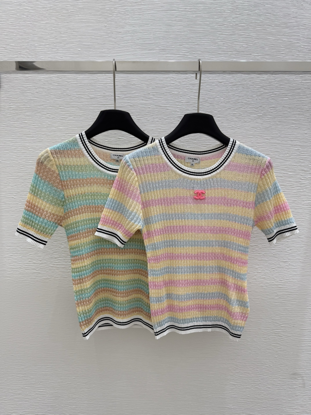 NO:435300,CH Home Summer New Style Dopamine Stripe Knitted Round Neck Short Sleeve Color Green. Pink Size 36.38.40, T-shirt,alexander wang19860909CH家 夏季新款 多巴胺条纹针织圆领短袖 颜色绿色.粉色 尺码36.38.40,,T-shirt,alexander wang,Women's clothing