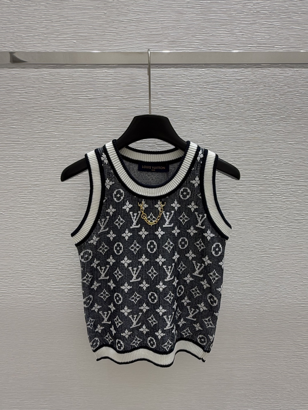 NO:435290,L Home New Summer Style Classic Old-fashioned Chain Knitted Vest Color Royal Blue Size 36.38.40, louis vuitton,alexander wang19860909L家 夏季新款 经典老花链条针织背心 颜色宝蓝 尺码36.38.40,,louis vuitton,alexander wang,Women's clothing