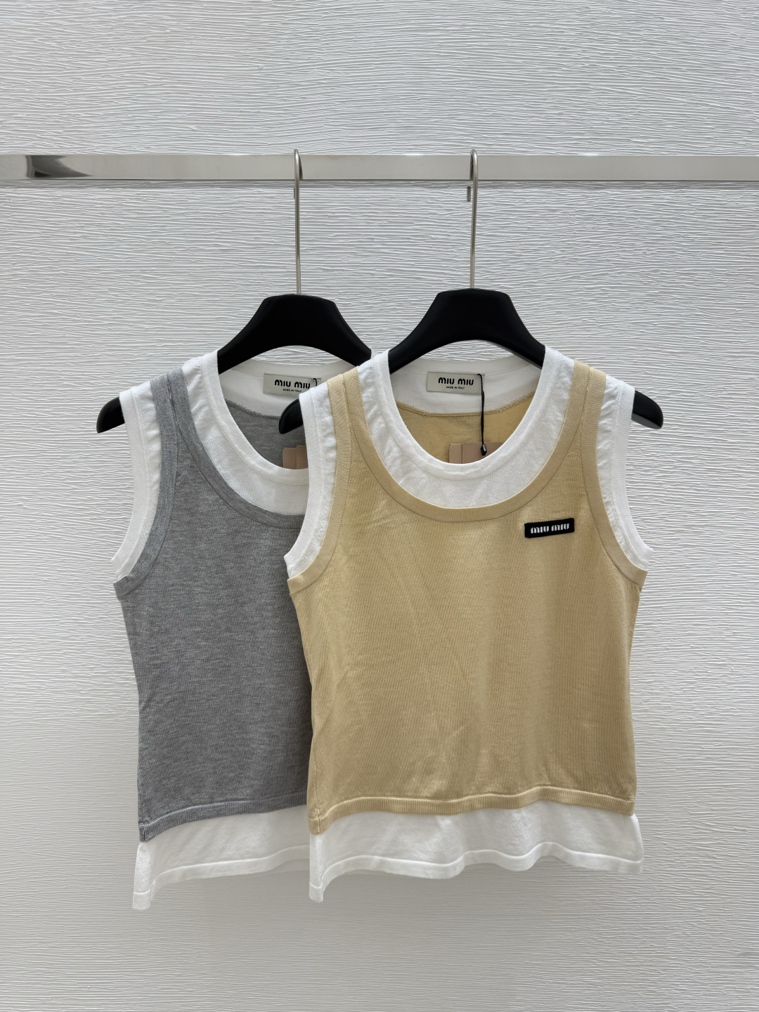 NO:435272,M Home New Summer Style Fake Two-Piece Knitted Vest Color Gray Khaki Size 36.38.40, Alexander Wang19860909M家 夏季新款 假俩件针织背心 颜色灰色 卡其 尺码36.38.40,,alexander wang,Women's clothing