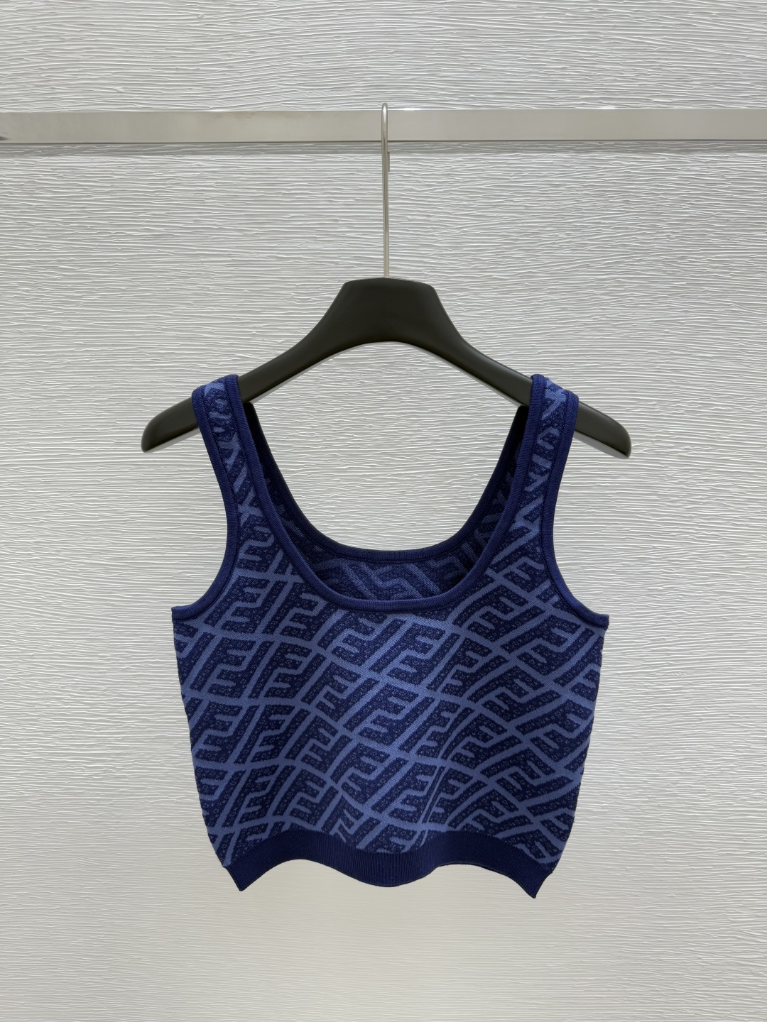 NO:435997,F Home New Summer Style Classic Alphabet Knitted Vest Sports Style L Color Blue Size 36.38.40, Fendi, Alexander Wang19860909F家 夏季新款 经典字母针织背心运动款 l 颜色蓝色 尺码36.38.40,,fendi,alexander wang,Women's clothing